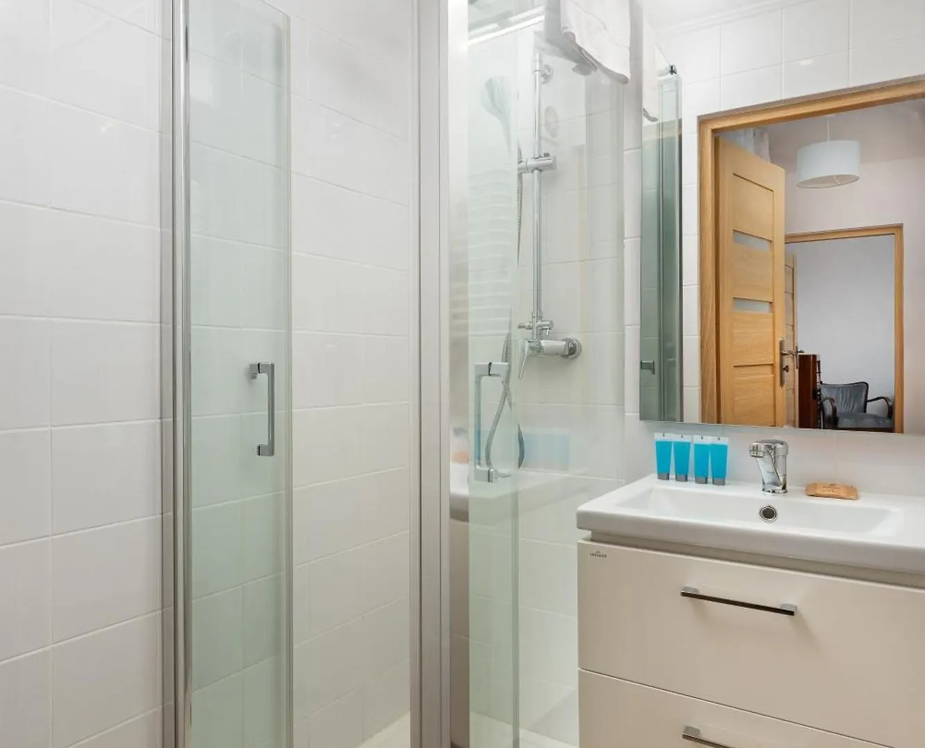 Metro Plocka Comfort Apartment Varsovia